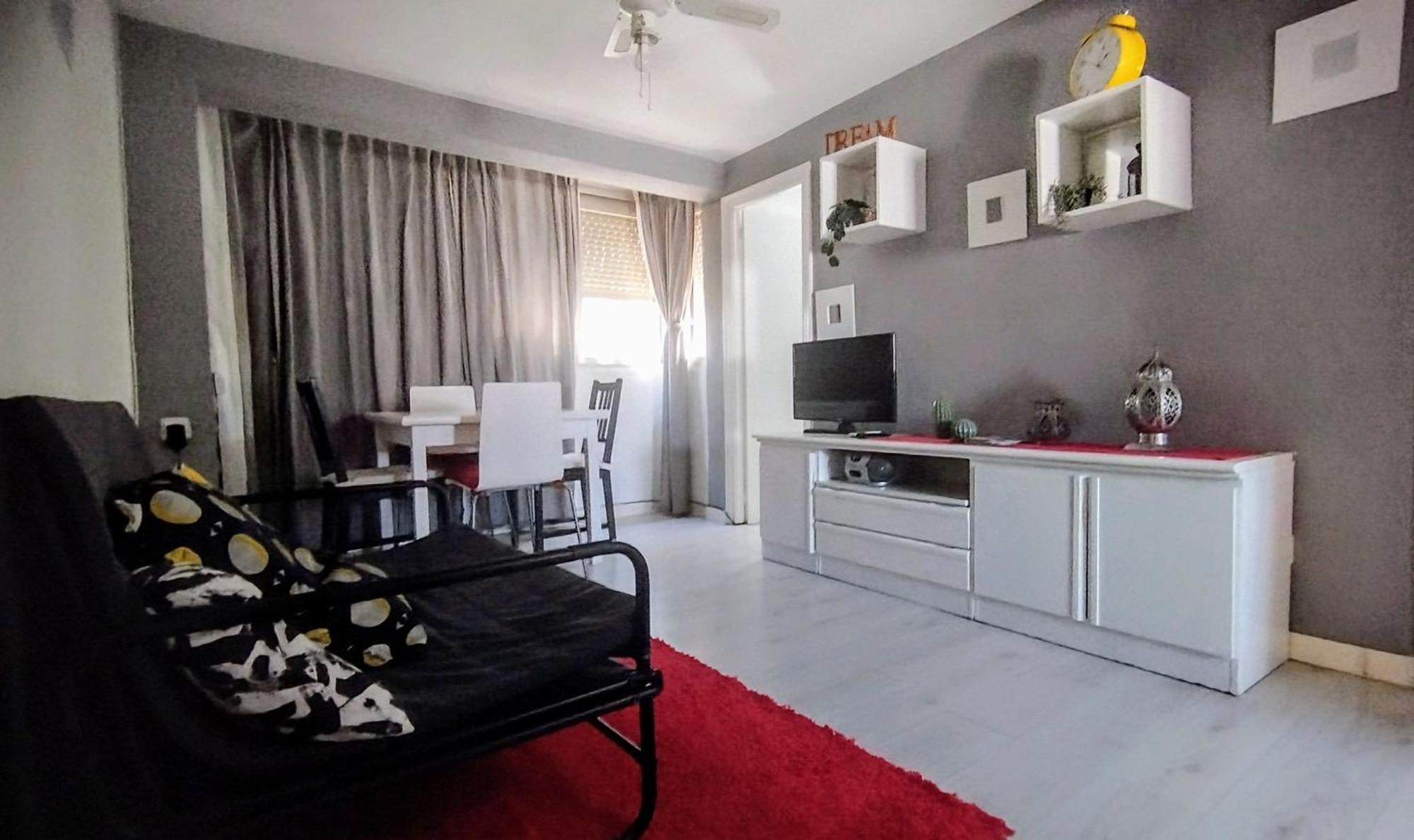 Apartamento 1 Dormitorio Y Salon Con Sofa Cama Bien Comunicado Con El Centro Sevilla Eksteriør billede